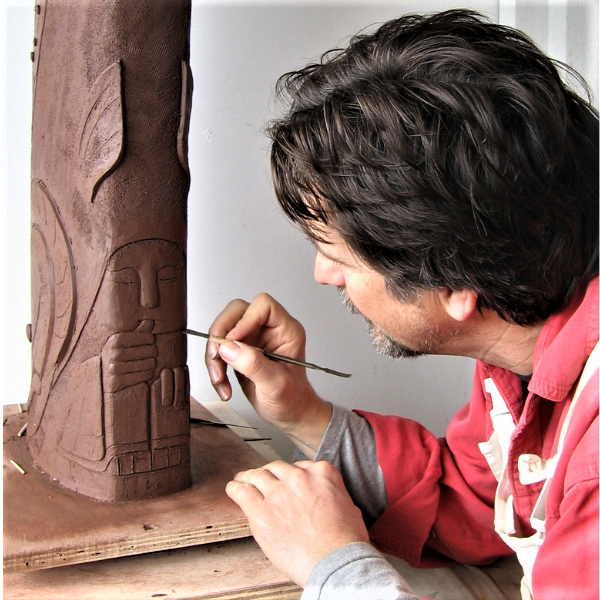 Daniel-Cullen-Artist-Studio-12